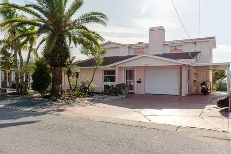 12825 5th Isle Hudson FL 34667