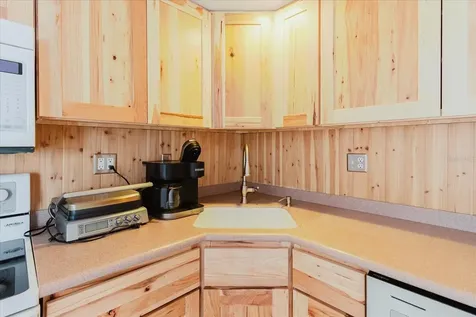 12825 5th Isle Hudson FL 34667