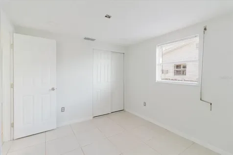 12825 5th Isle Hudson FL 34667