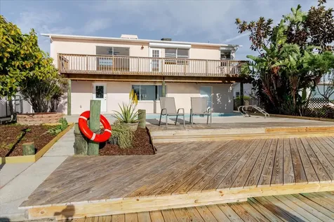 12825 5th Isle Hudson FL 34667