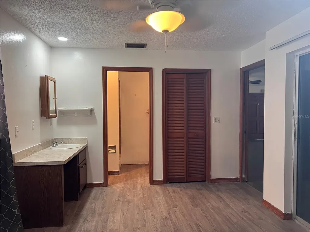 727 Wyoming St Cloud FL 34769