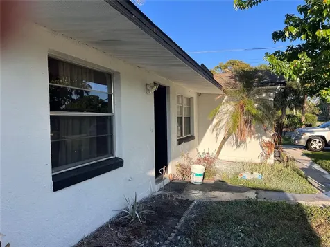 727 Wyoming St Cloud FL 34769