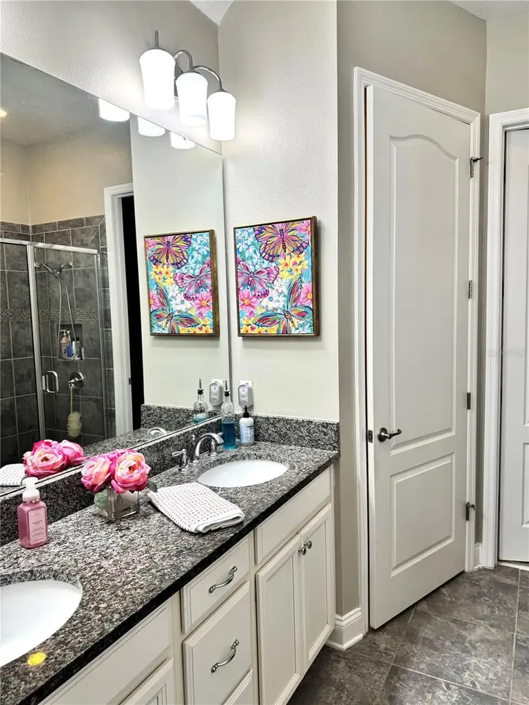 7761 Laureate Boulevard Orlando FL 32827