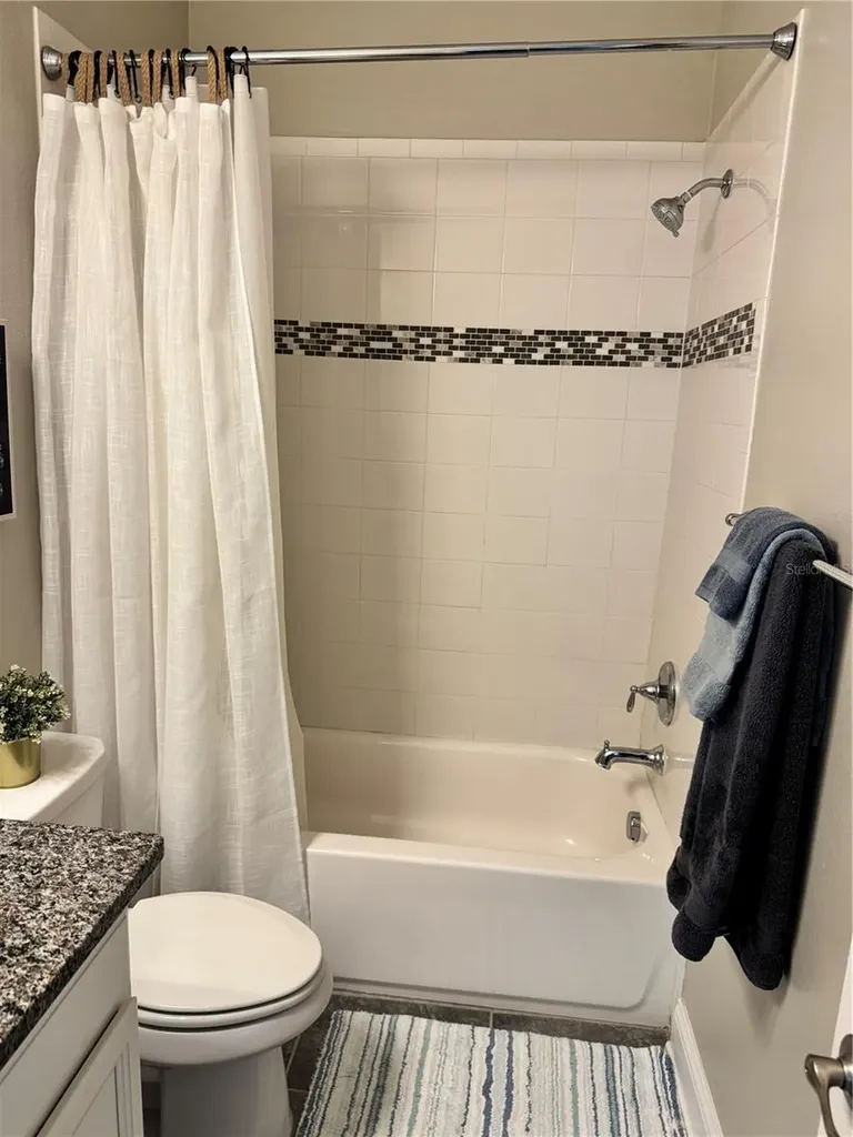 7761 Laureate Boulevard Orlando FL 32827