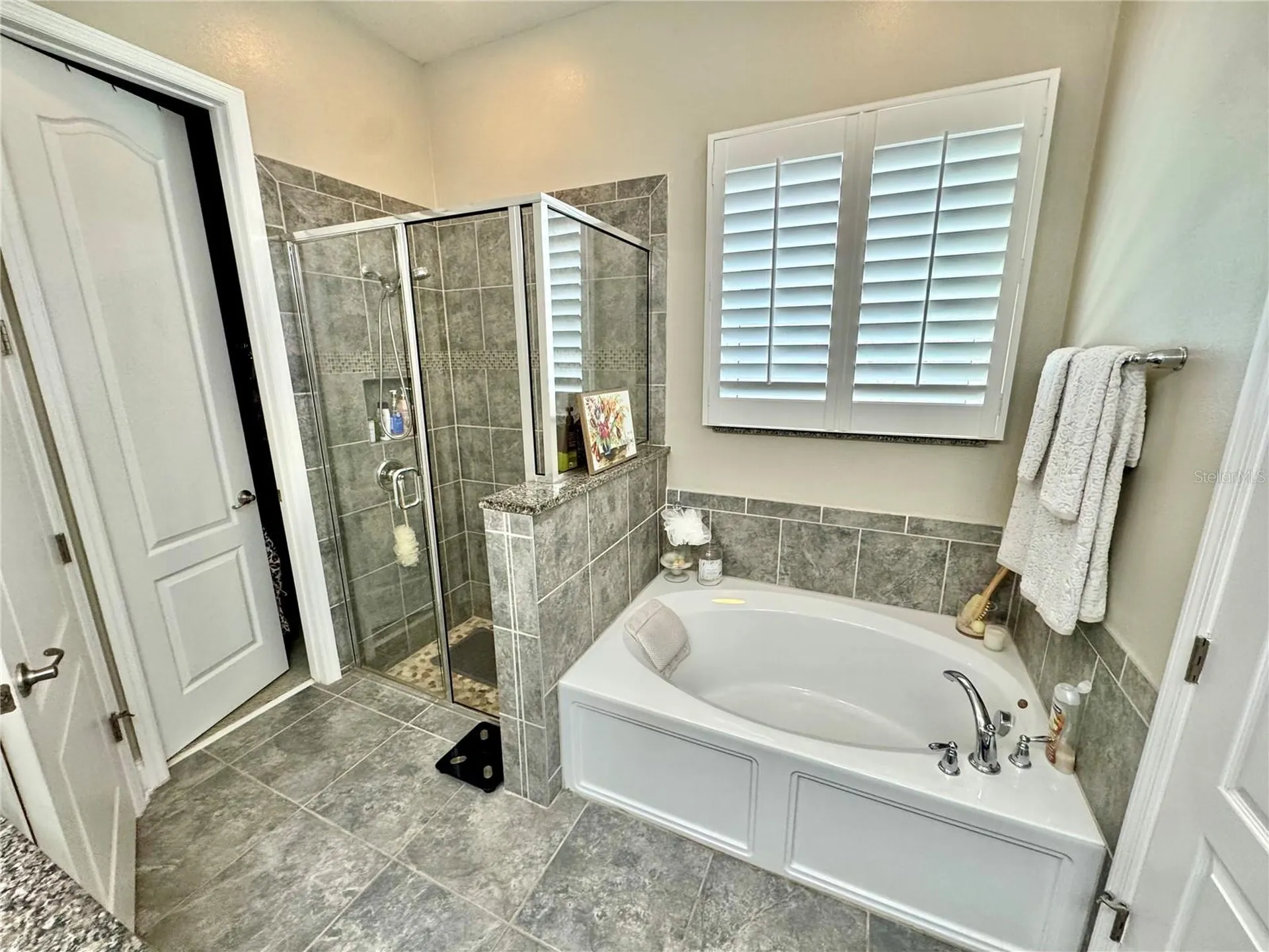 7761 Laureate Boulevard Orlando FL 32827