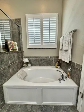 7761 Laureate Boulevard Orlando FL 32827