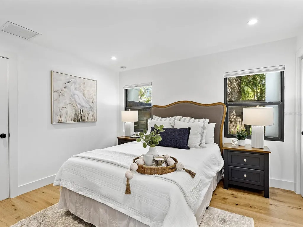 617 Madison Court Sarasota FL 34236