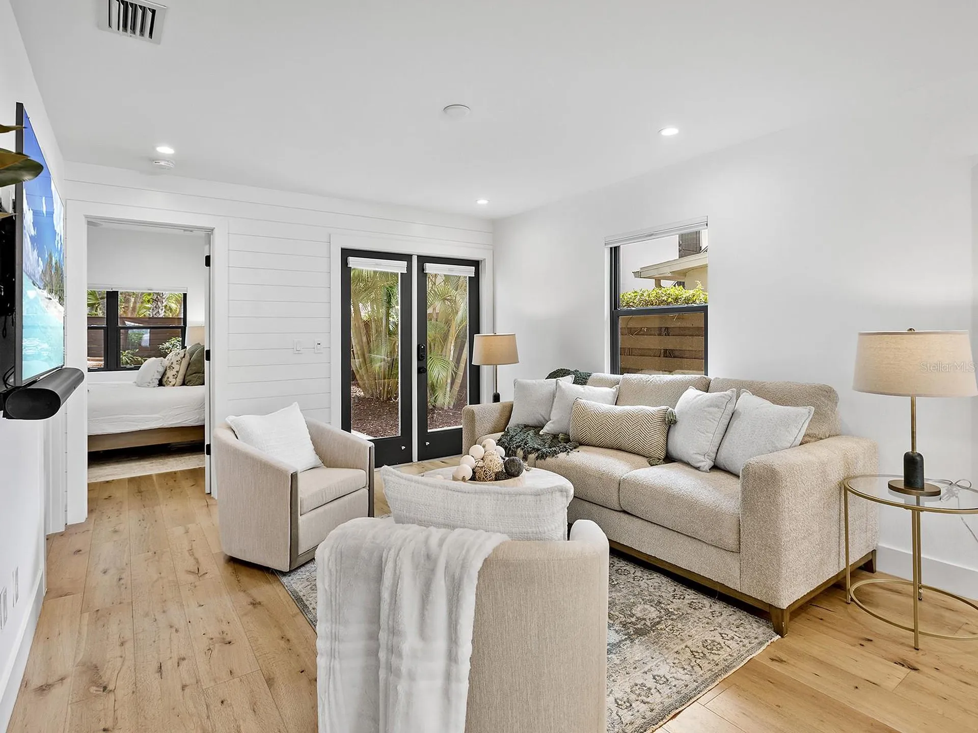 617 Madison Court Sarasota FL 34236