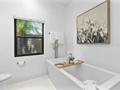 617 Madison Court Sarasota FL 34236