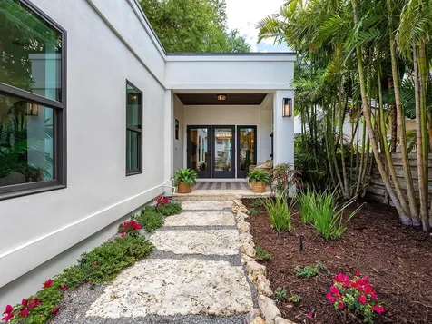 617 Madison Court Sarasota FL 34236