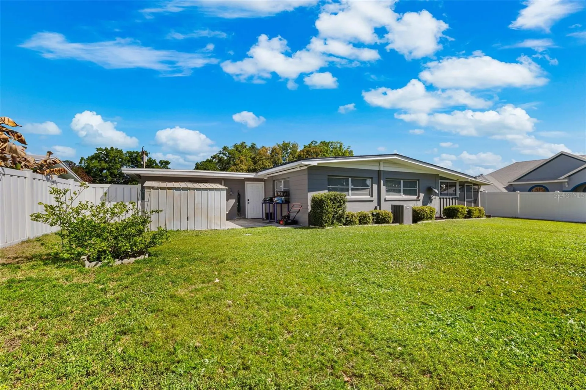936 Avenue T SE Winter Haven FL 33880