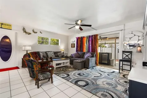 936 Avenue T SE Winter Haven FL 33880