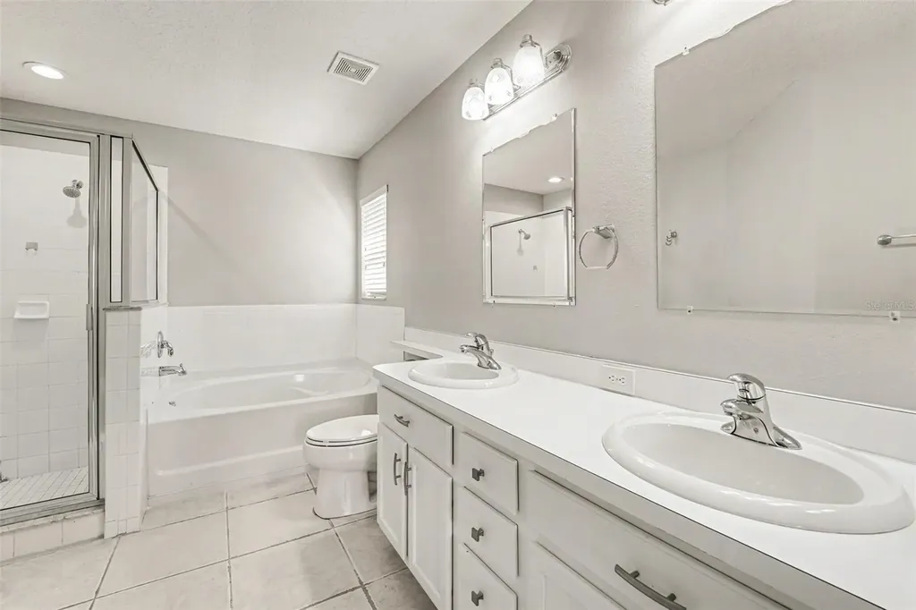7533 Merchantville Circle Zephyrhills FL 33540