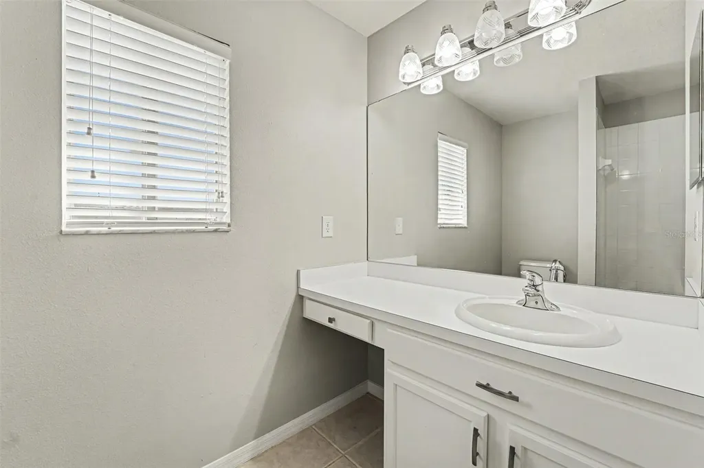 7533 Merchantville Circle Zephyrhills FL 33540