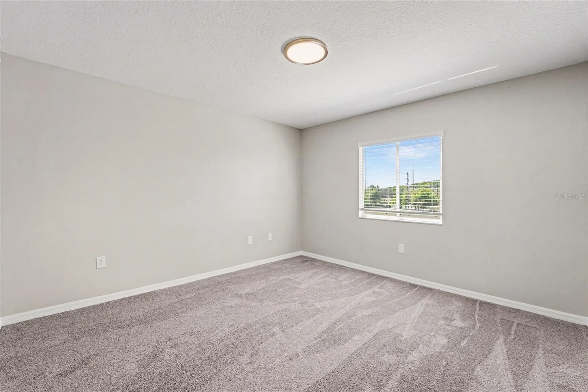 7533 Merchantville Circle Zephyrhills FL 33540