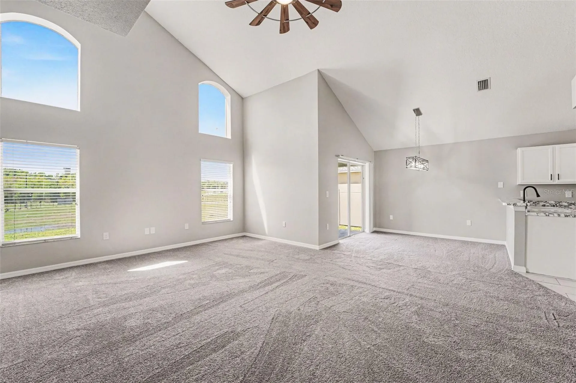 7533 Merchantville Circle Zephyrhills FL 33540