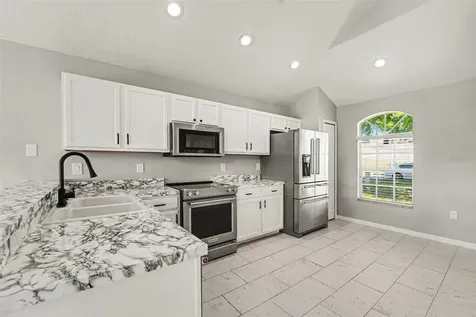 7533 Merchantville Circle Zephyrhills FL 33540