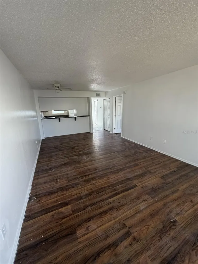 2625 State Road 590 Clearwater FL 33759