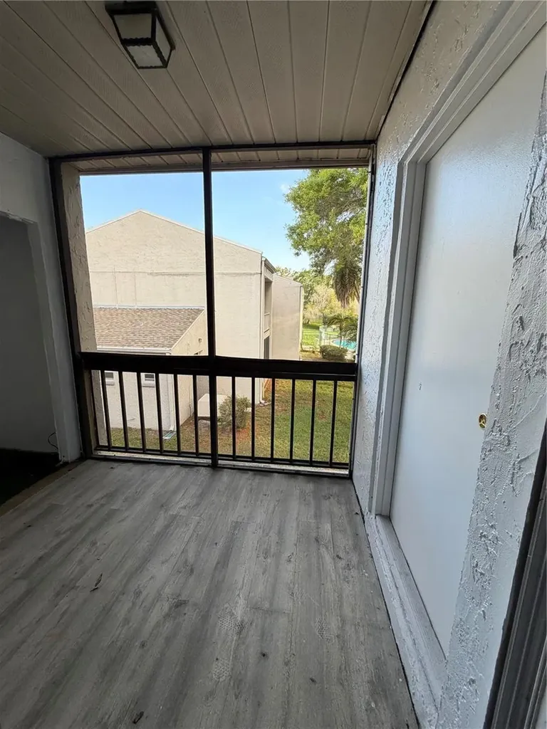 2625 State Road 590 Clearwater FL 33759