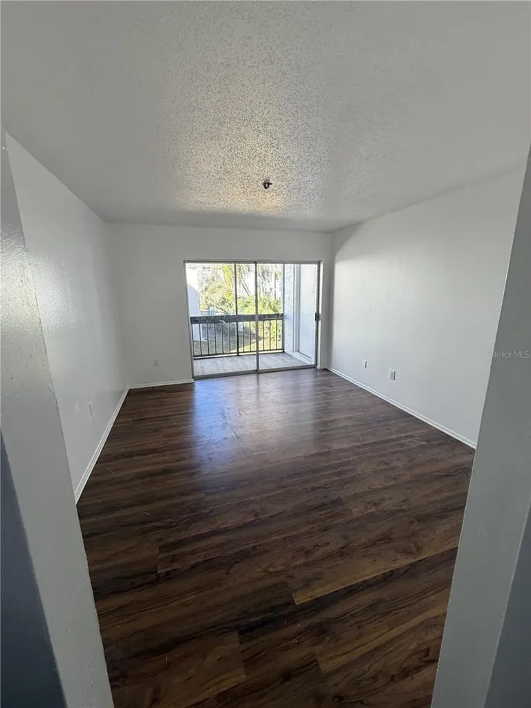 2625 State Road 590 Clearwater FL 33759