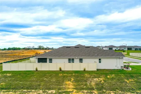 556 Hennepin Loop Lake Wales FL 33898