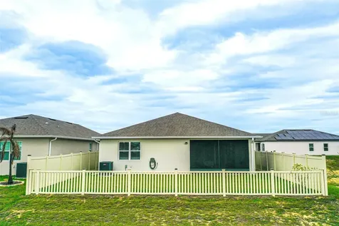 556 Hennepin Loop Lake Wales FL 33898