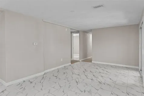 3547 Cr 405 Lake Panasoffkee FL 33538