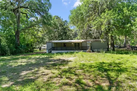 3547 Cr 405 Lake Panasoffkee FL 33538