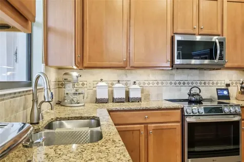 235 Indian Wells Avenue Kissimmee FL 34759