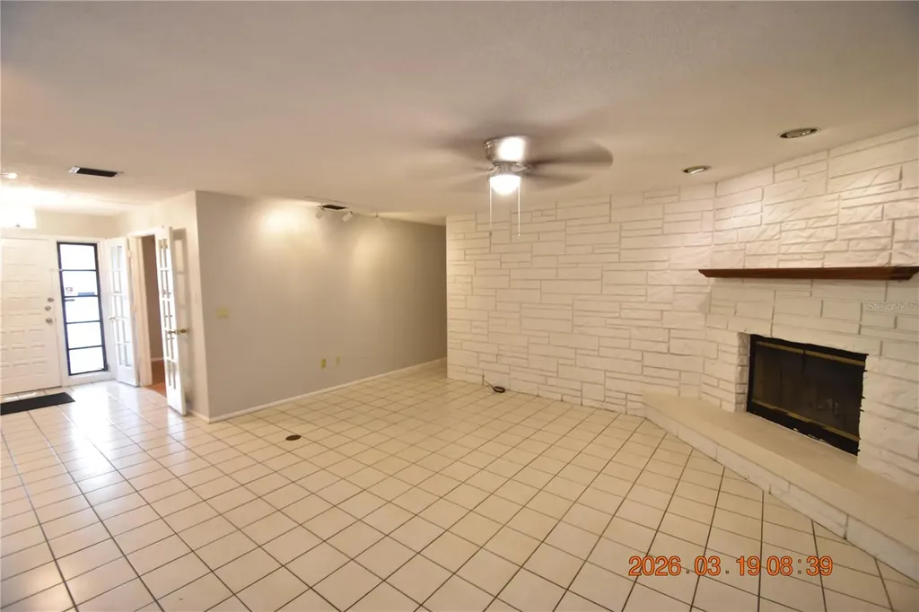 2562 Redwood Way Clearwater FL 33761