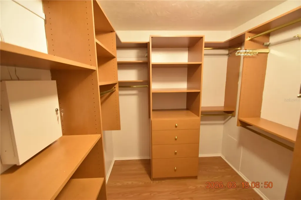 2562 Redwood Way Clearwater FL 33761
