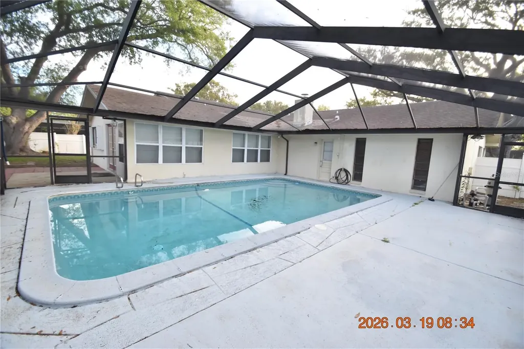 2562 Redwood Way Clearwater FL 33761