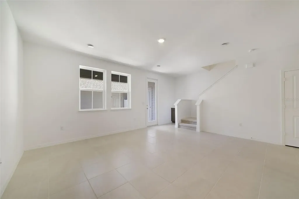 688 Lola Lane Oviedo FL 32765