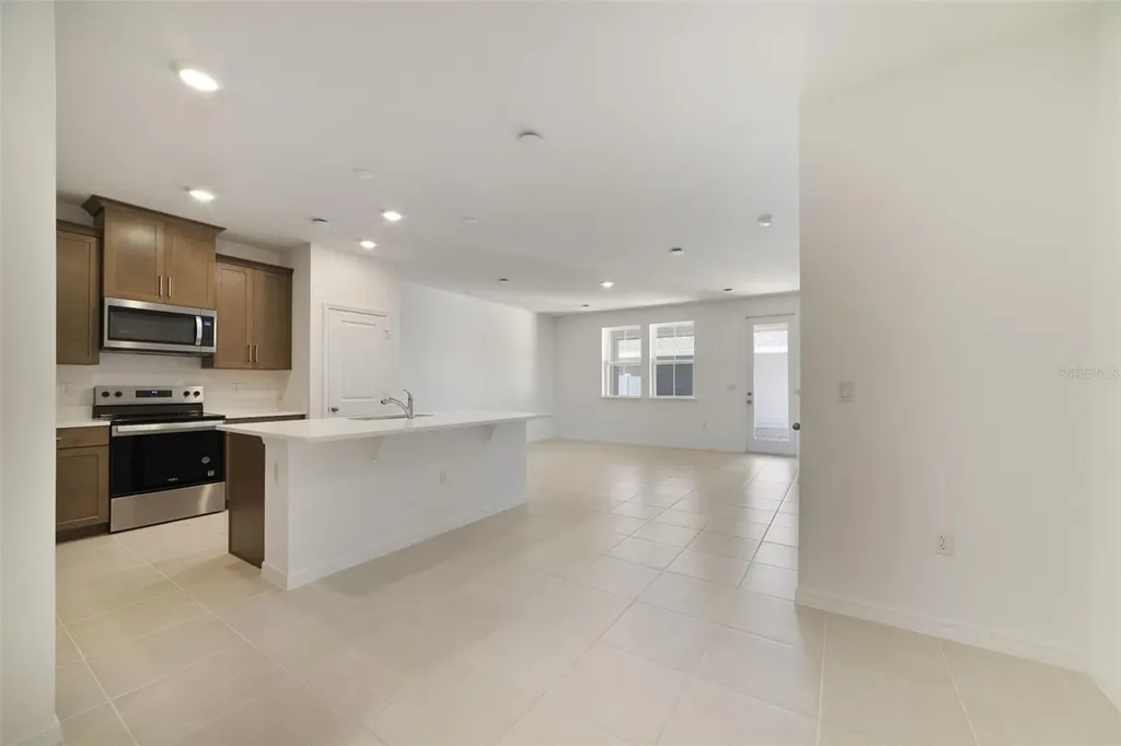 688 Lola Lane Oviedo FL 32765