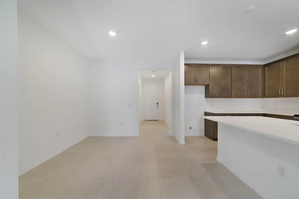 688 Lola Lane Oviedo FL 32765