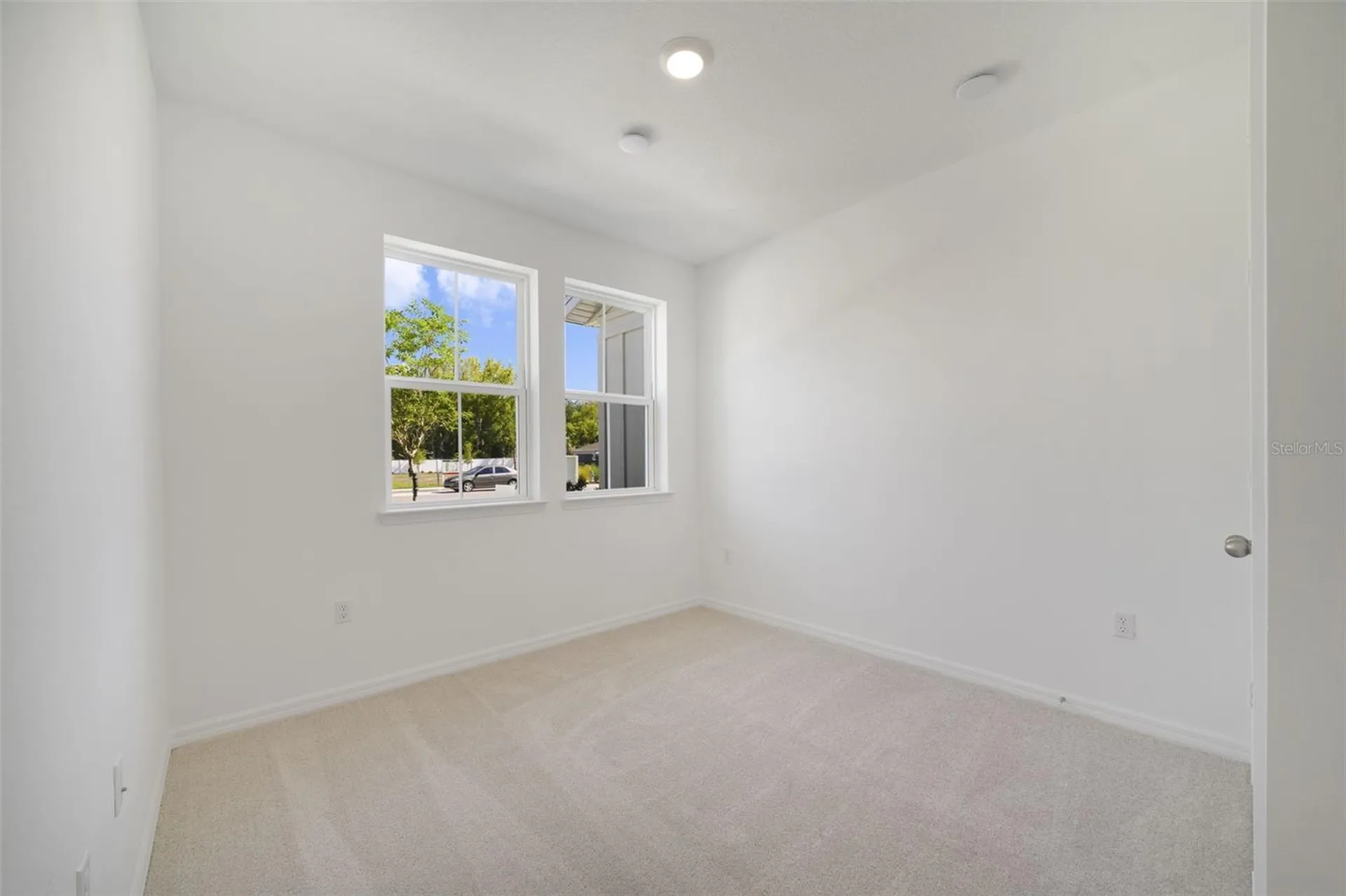 688 Lola Lane Oviedo FL 32765