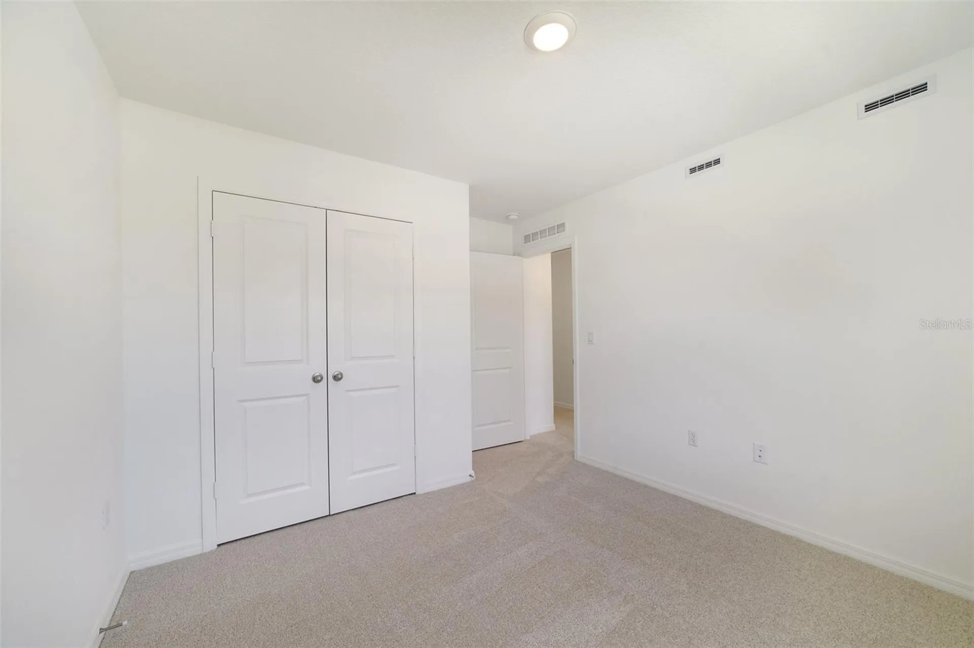688 Lola Lane Oviedo FL 32765