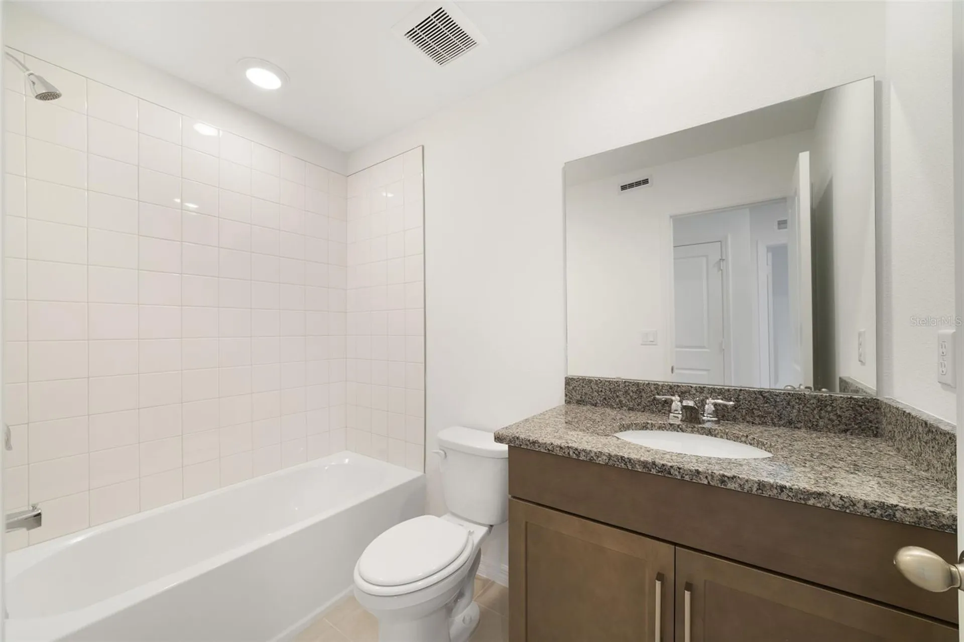 688 Lola Lane Oviedo FL 32765