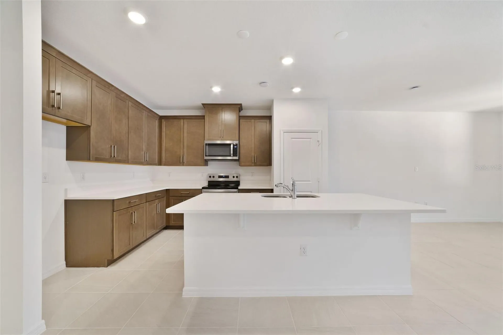 688 Lola Lane Oviedo FL 32765
