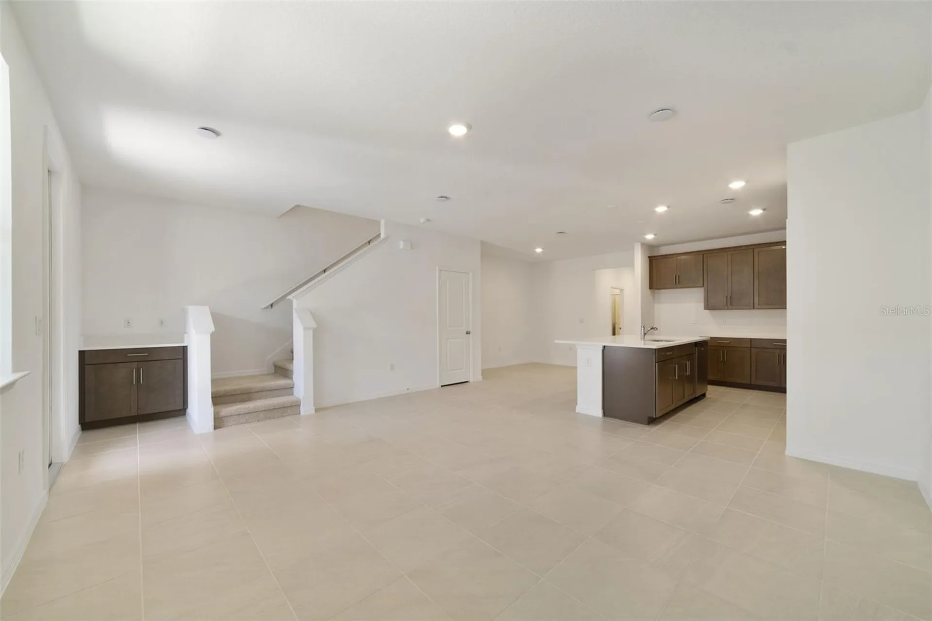 688 Lola Lane Oviedo FL 32765