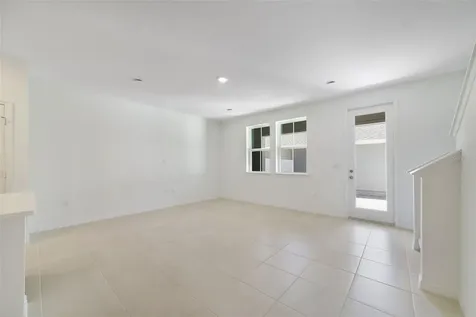 688 Lola Lane Oviedo FL 32765