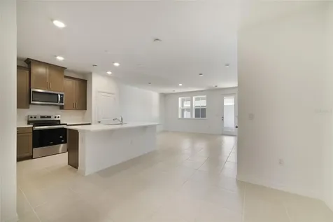 688 Lola Lane Oviedo FL 32765