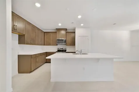 688 Lola Lane Oviedo FL 32765