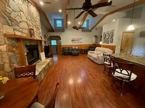 32420 County Road 473 Leesburg FL 34788