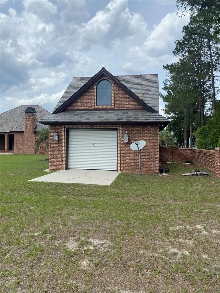5110 SW County Road 240 Lake City FL 32024