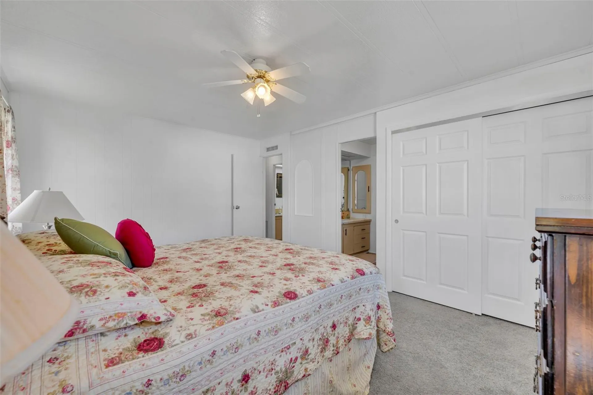 180 Paradise N Leesburg FL 34788
