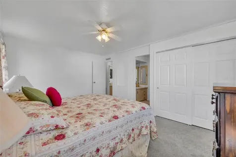 180 Paradise N Leesburg FL 34788