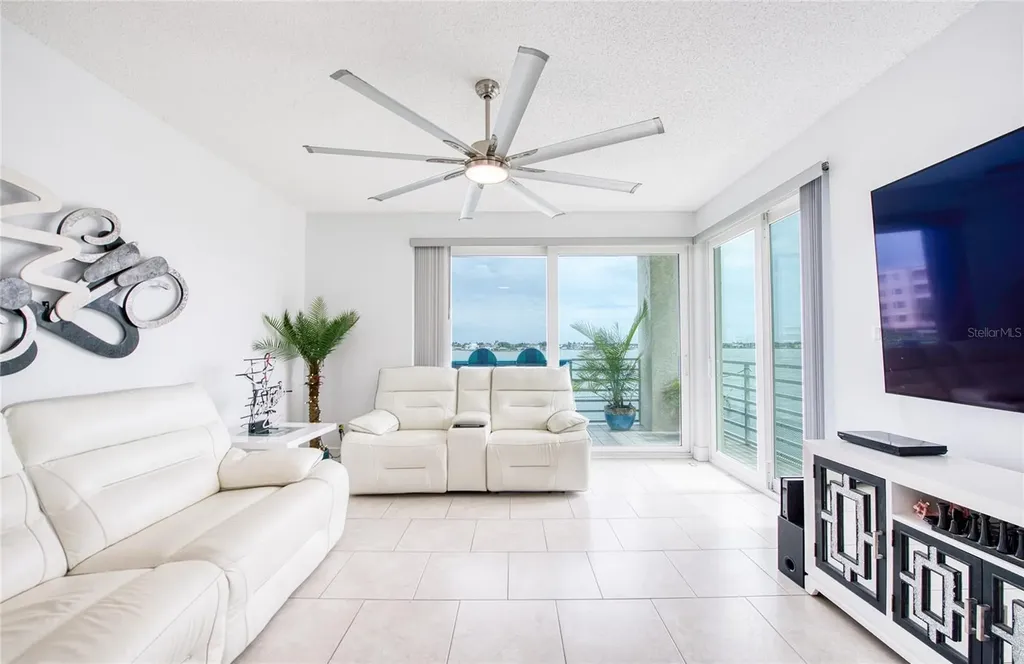 7979 Sailboat Key Boulevard S South Pasadena FL 33707
