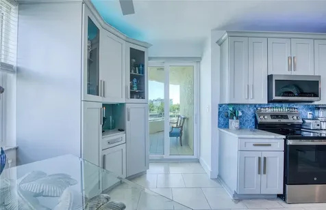 7979 Sailboat Key Boulevard S South Pasadena FL 33707