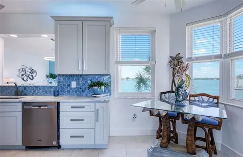 7979 Sailboat Key Boulevard S South Pasadena FL 33707